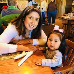 Meet your Posher, Rocio